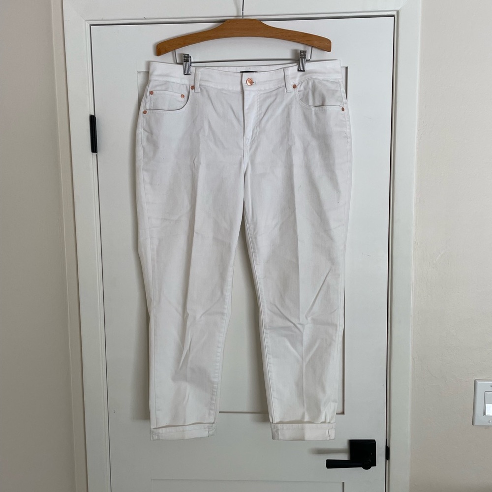 Talbots Everyday Relaxed Jeans in Crisp White
